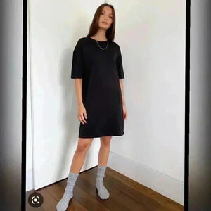 Aritzia Babaton Organic Cotton Rocket Shirt Dress
in Grey